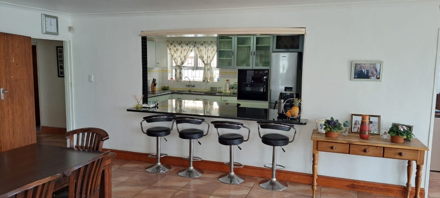 3 Bedroom Property for Sale in Strandfontein Village Western Cape